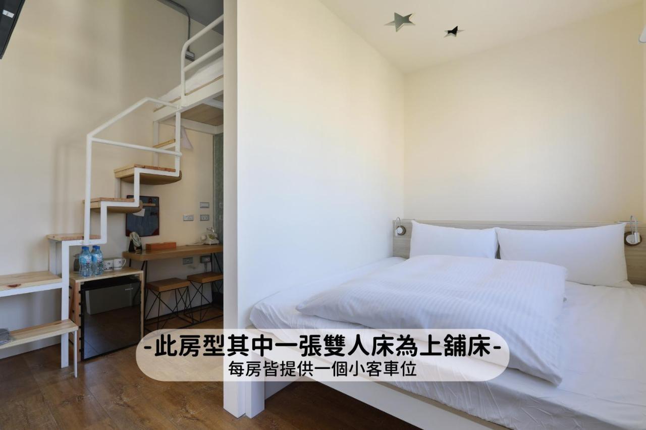 Mini Hotels Taichung Dış mekan fotoğraf