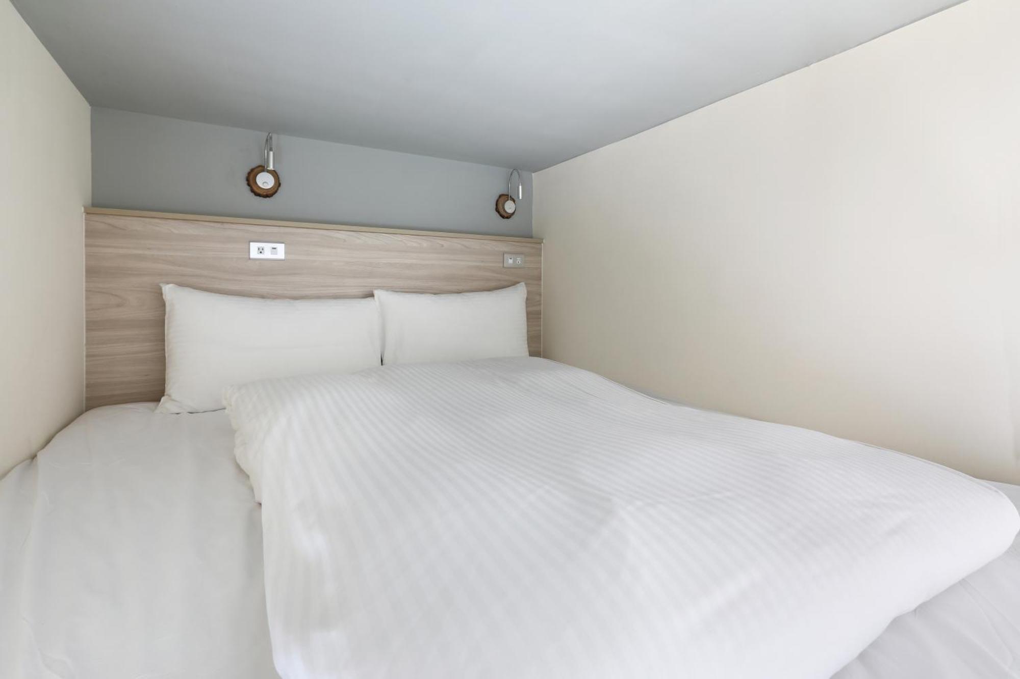 Mini Hotels Taichung Dış mekan fotoğraf