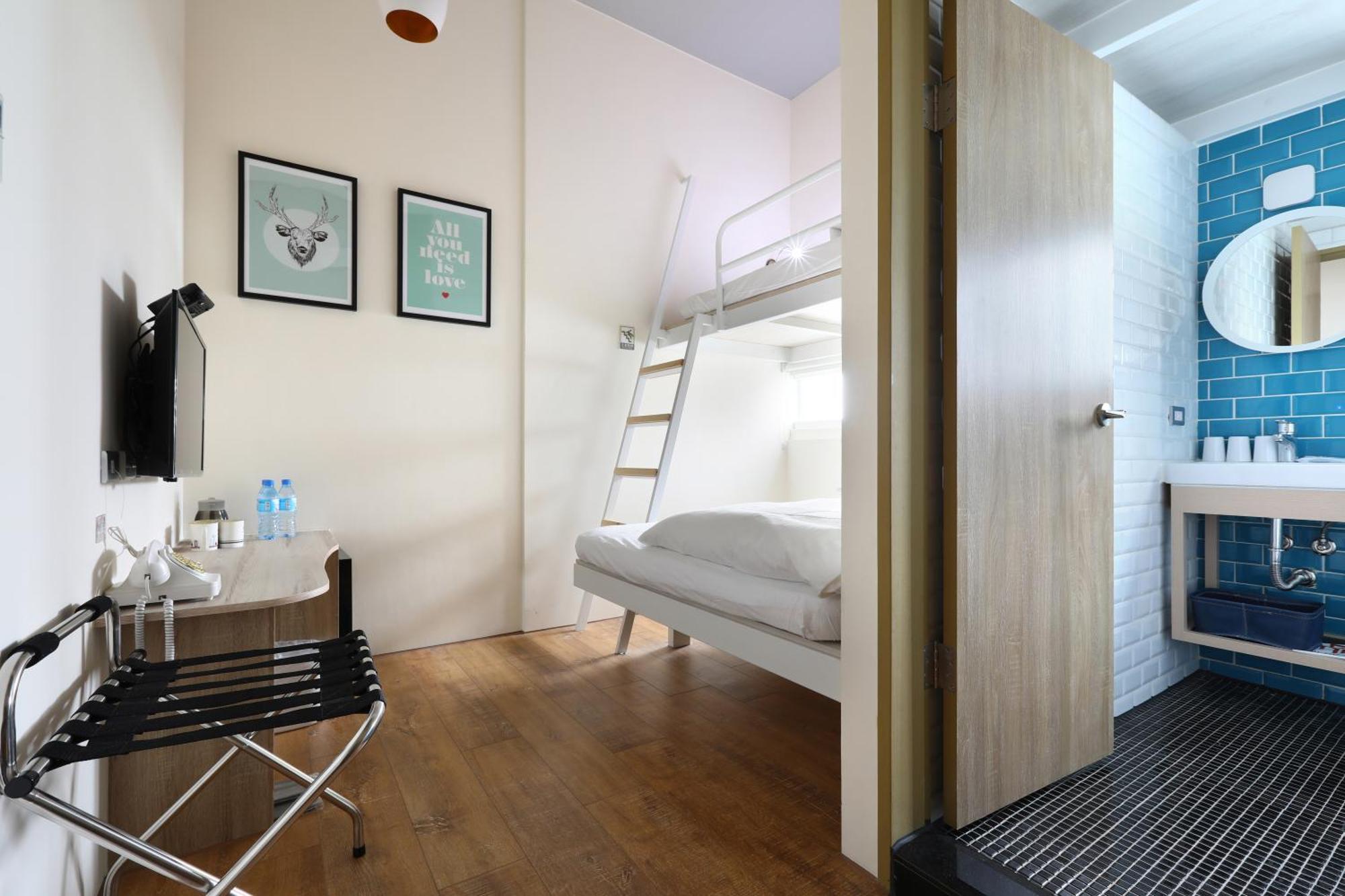 Mini Hotels Taichung Dış mekan fotoğraf