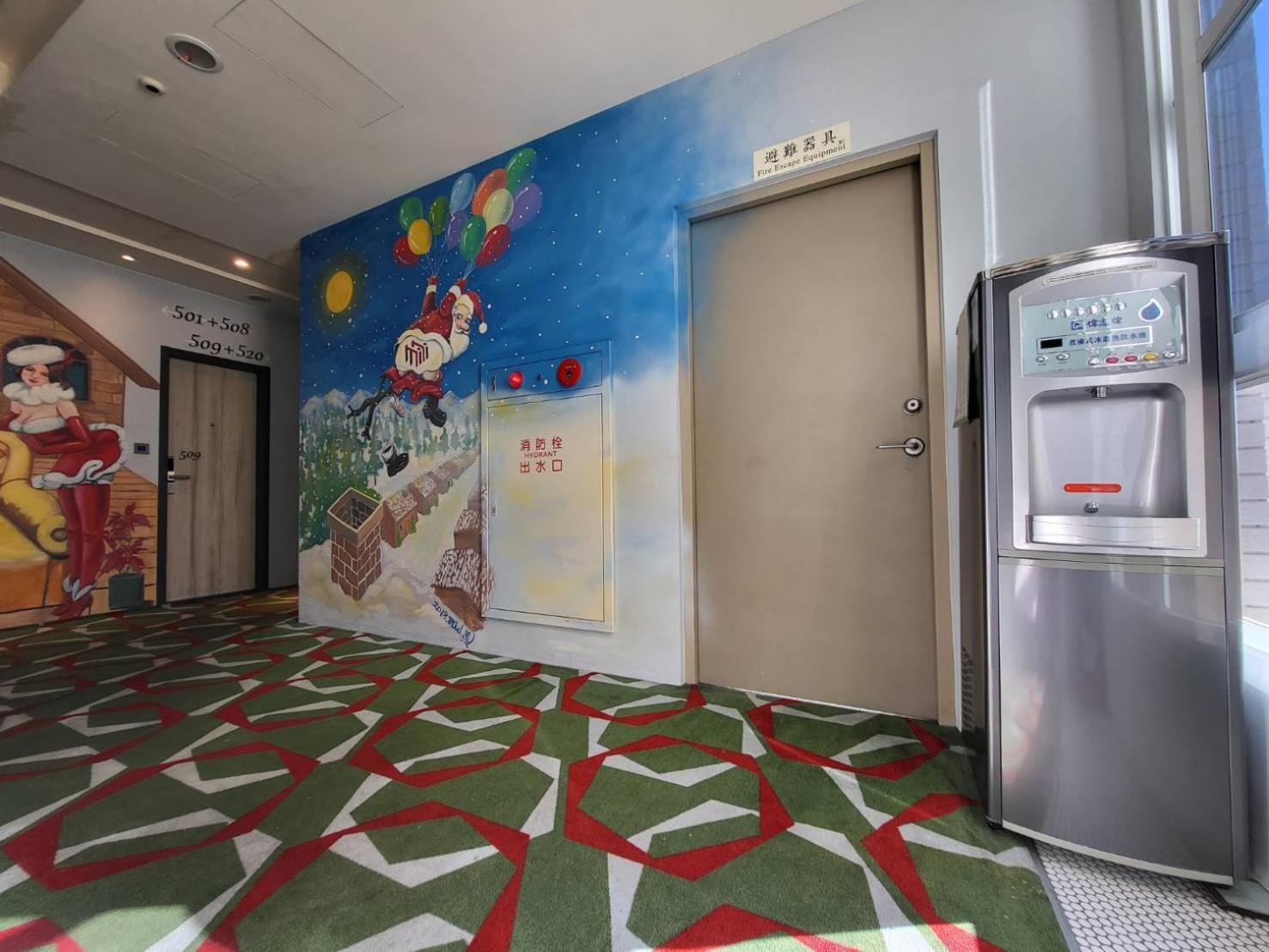 Mini Hotels Taichung Dış mekan fotoğraf
