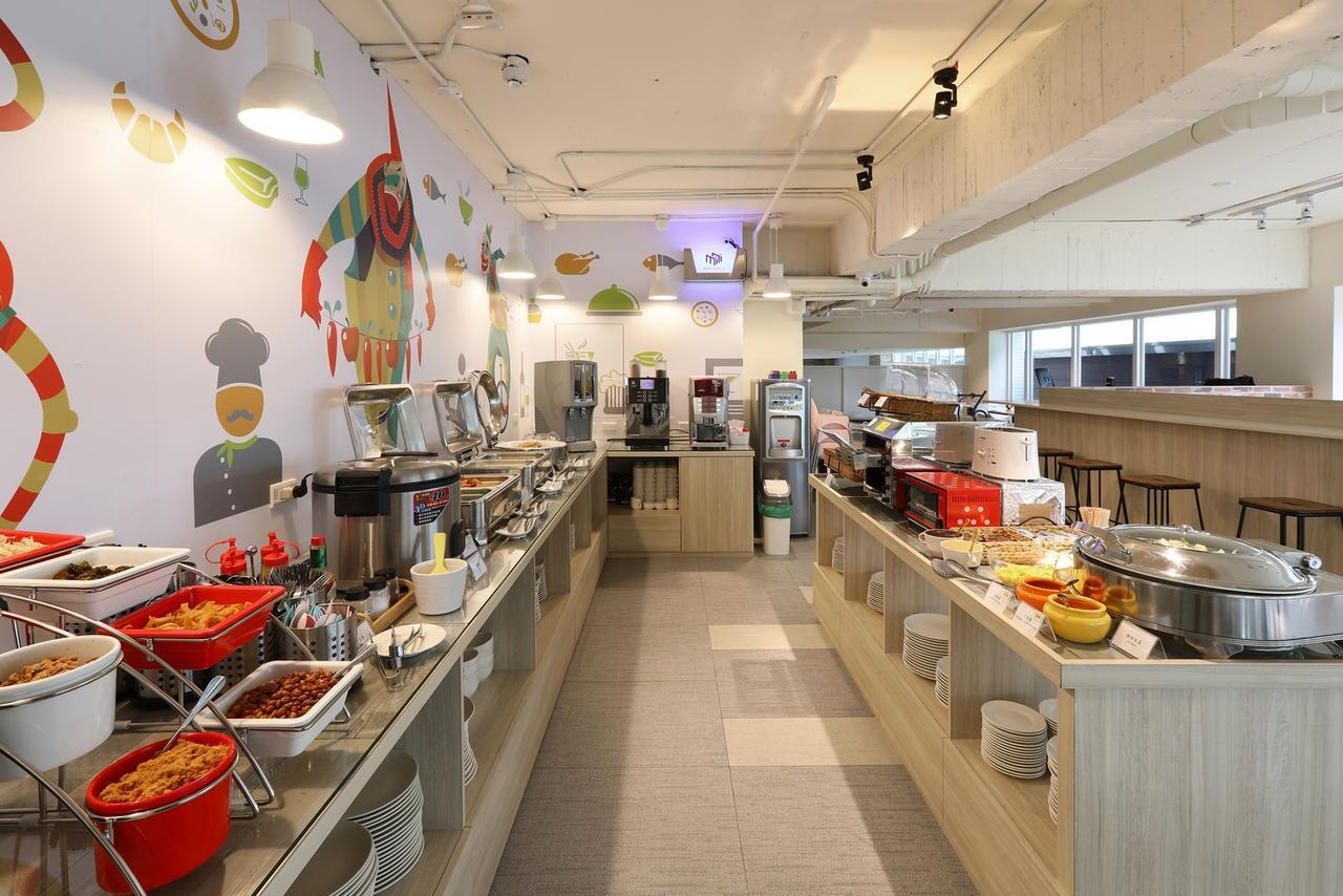 Mini Hotels Taichung Dış mekan fotoğraf